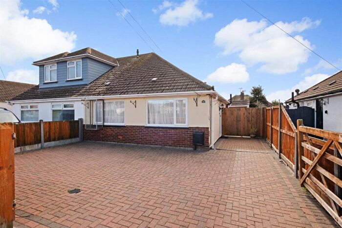2 Bedroom Semi-Detached Bungalow For Sale In Colewood Road, Whitstable, CT5