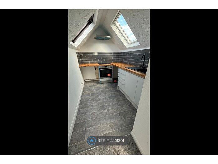 Studio To Rent In Glebe Road, Weston-Super-Mare, BS23