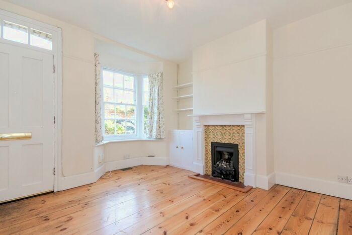 2 Bedroom Terraced House To Rent In Middle Way, Oxford, OX2