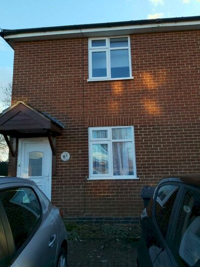 2 Bedroom Maisonette To Rent In Lilac Close, Alvaston, Derby, DE24