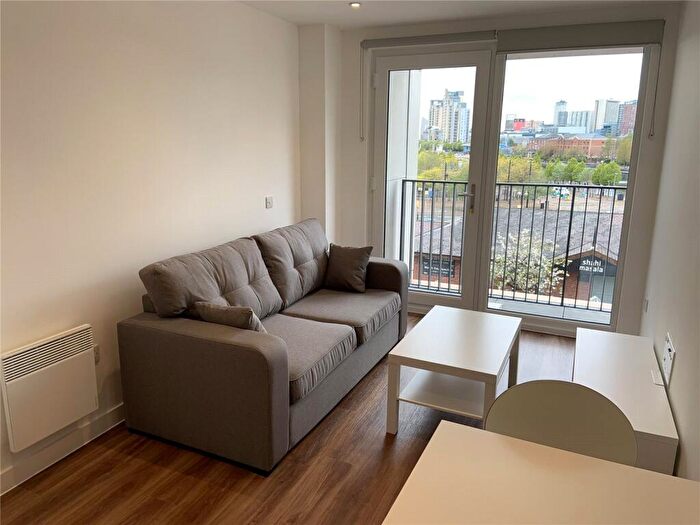 1 Bedroom Flat To Rent In The Gateway, Trafford Road, Salford, M5