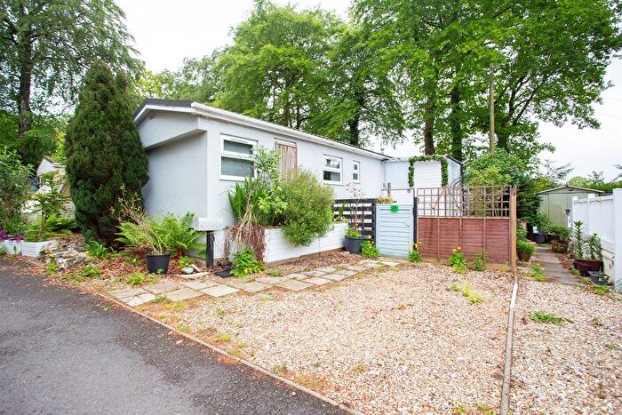 Detached House For Sale In Howley, Chard, TA20