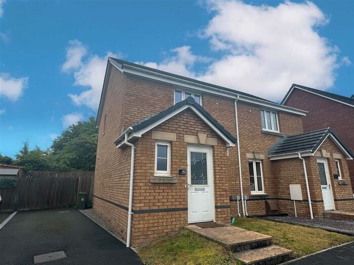 2 Bedroom Semi-Detached House To Rent In Bryn Meurig, Llanharry, Pontyclun, CF72