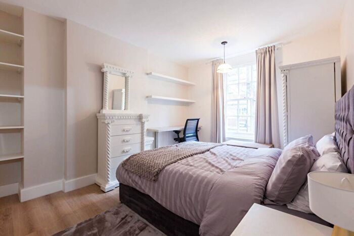 2 Bedroom Flat To Rent In Frewell House, Clerkenwell, London, EC1N