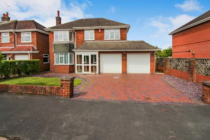 5 Bedroom Detached House For Sale In Heath Avenue, Werrington, Stoke-On-Trent, ST9