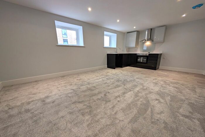 1 Bedroom Flat To Rent In Thomas House, SO14