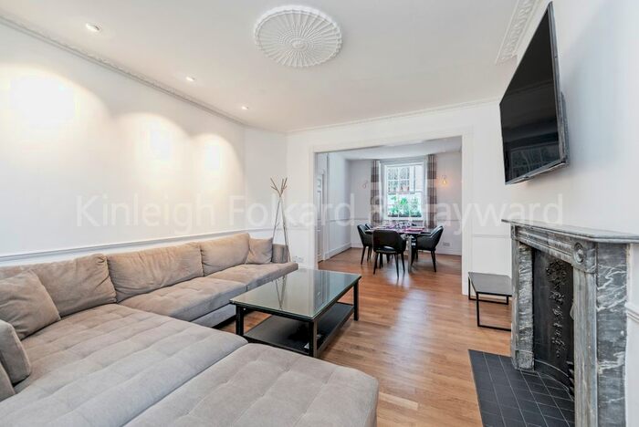 2 Bedroom Flat To Rent In Upper Montagu Street, London, W1H