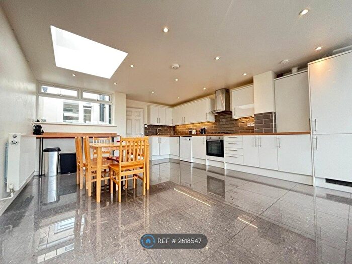 5 Bedroom Terraced House To Rent In Brayards Road, London, SE15