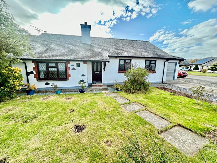 2 Bedroom Bungalow For Sale In Stad Berllan, Llangaffo, Gaerwen, Isle Of Anglesey, LL60