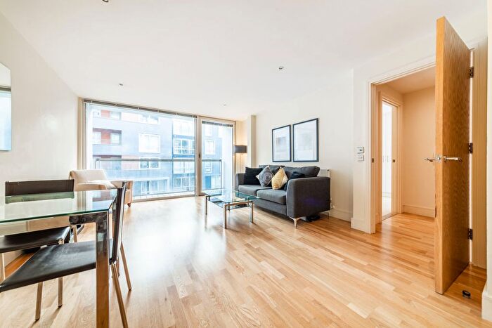 1 Bedroom Flat To Rent In Denison House, Canary Wharf, London, E14