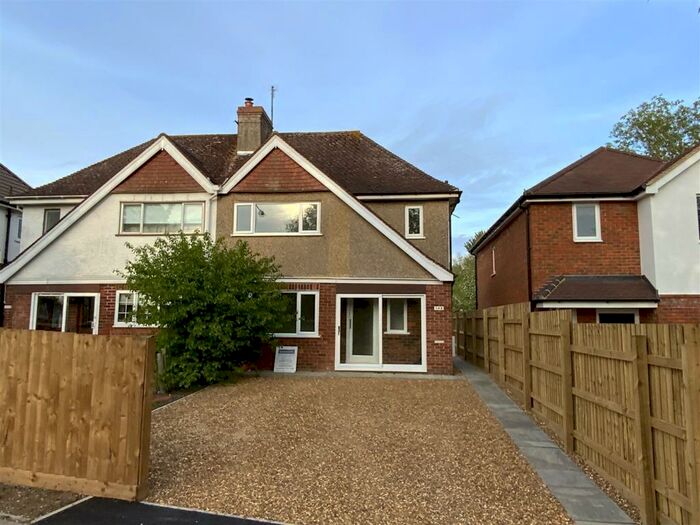 3 Bedroom Semi-Detached House To Rent In Bradwell Road, Bradville, Milton Keynes, MK13