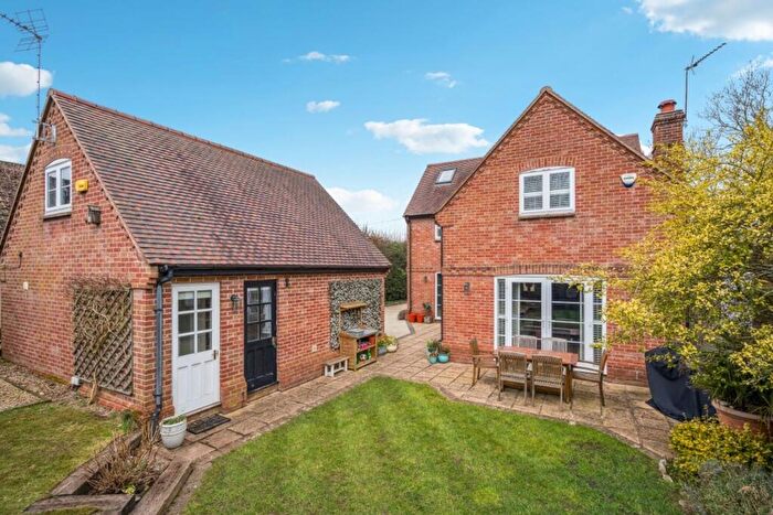 5 Bedroom Detached House For Sale In Clappins Lane, Naphill, HP14
