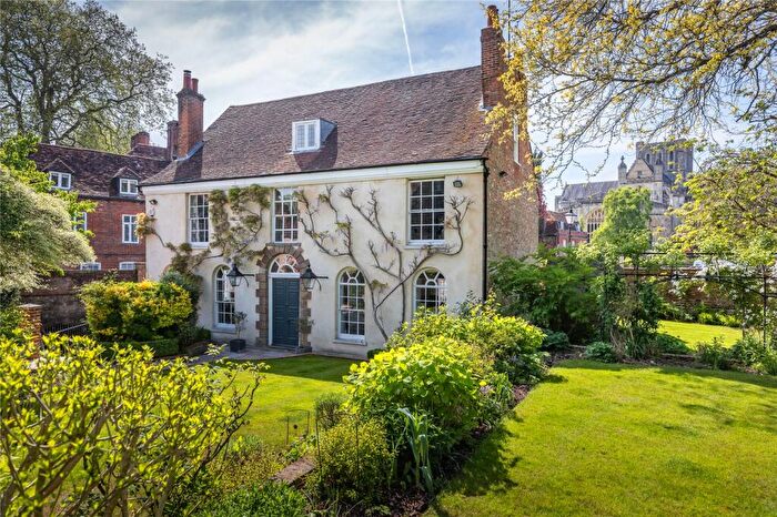 5 Bedroom Detached House For Sale In Colebrook Street, Winchester, Hampshire, SO23