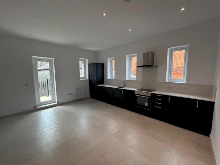 1 Bedroom Flat To Rent In High Street, Guildford, GU1