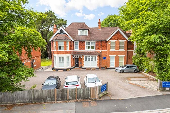1 Bedroom Apartment To Rent In Upper Park Place, Upper Park Road, Camberley, GU15