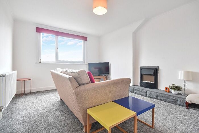 1 Bedroom Flat For Sale In Brougham Street, Greenock, PA16
