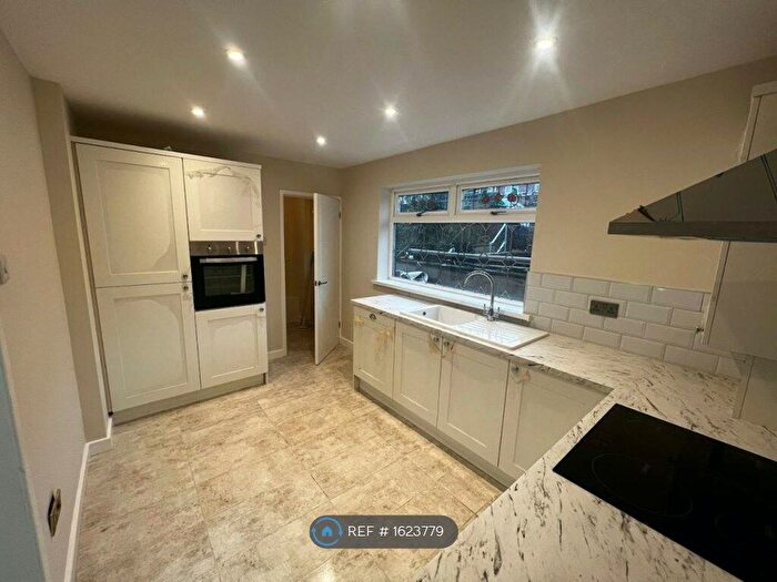 3 Bedroom End Of Terrace House To Rent In Goole Road, Sunderland, SR4