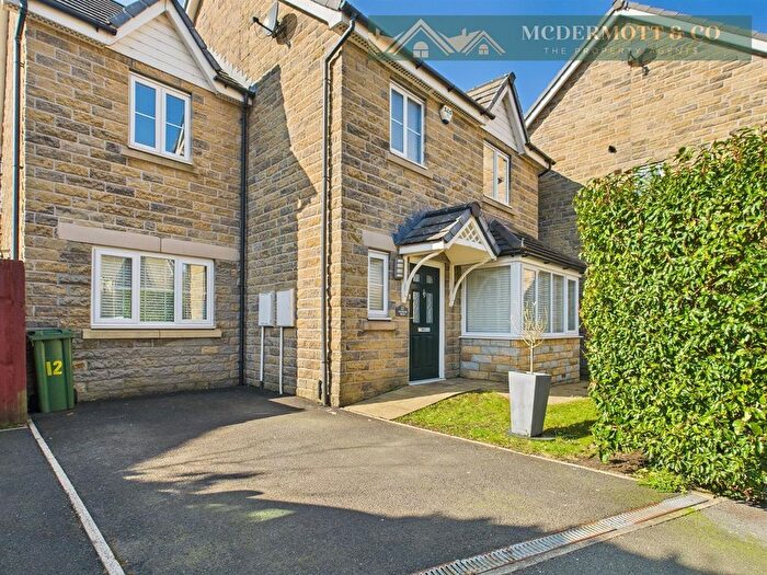 4 Bedroom Detached House To Rent In Cocksfoot Drive, Mossley, Ashton-Under-Lyne, OL5