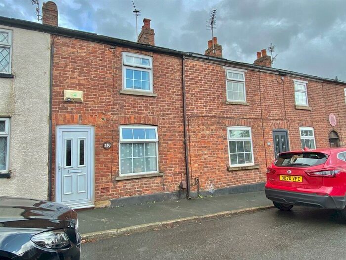1 Bedroom Terraced House To Rent In Black Road, SK11
