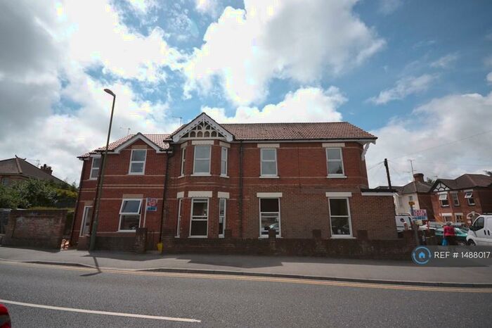 2 Bedroom Flat To Rent In Bournemouth, Bournemouth, BH9
