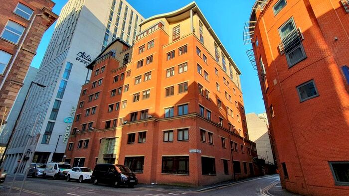 2 Bedroom Flat To Rent In Tuscany House, Dickinson St, M1