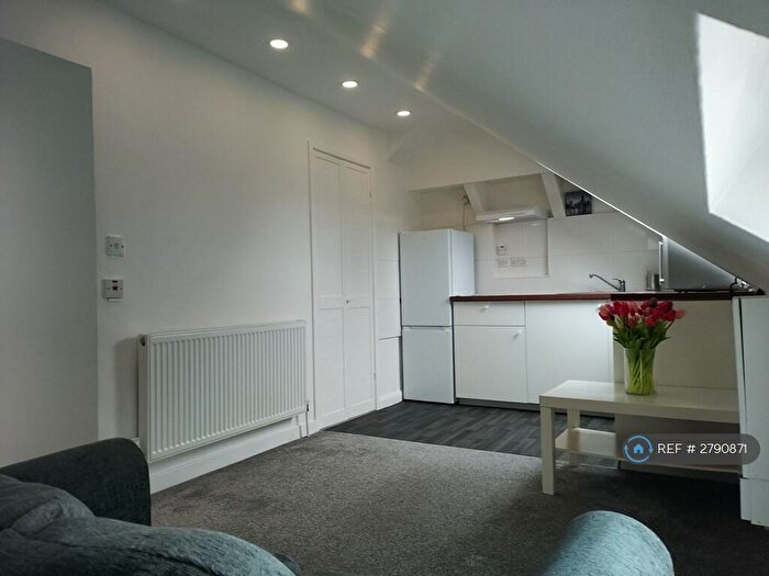 1 Bedroom Flat To Rent In Headstone Lane, London, HA2