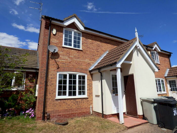 2 Bedroom Terraced House To Rent In Bramley Close, Louth., LN11