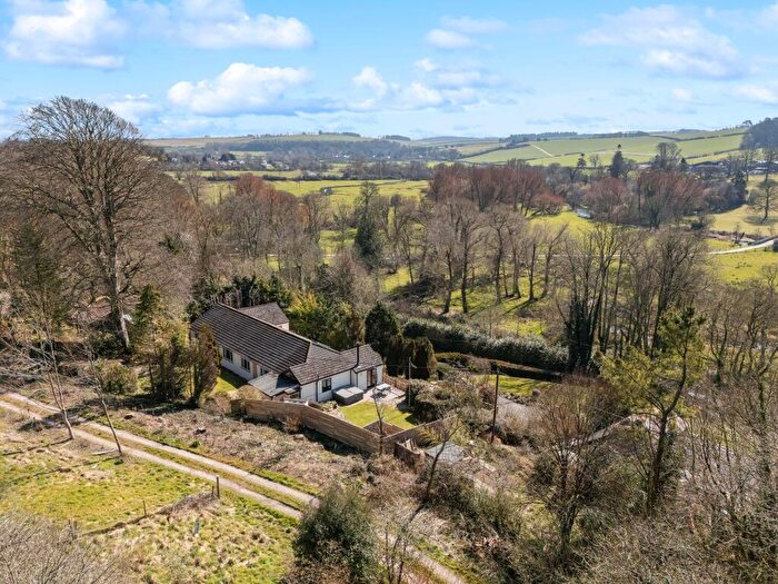 5 Bedroom Detached House For Sale In Hilltop, Frampton, DT2