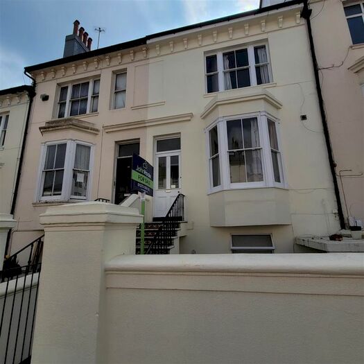 4 Bedroom Maisonette To Rent In Chatham Place, Brighton, BN1
