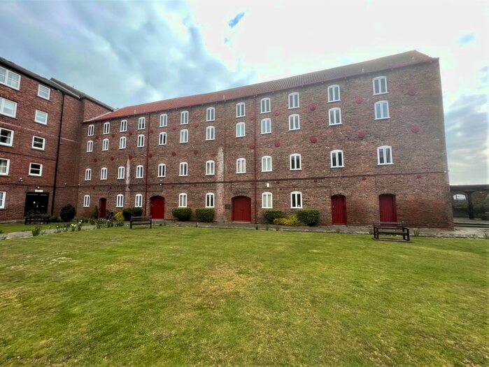 1 Bedroom Flat To Rent In High Street, Hull, HU1