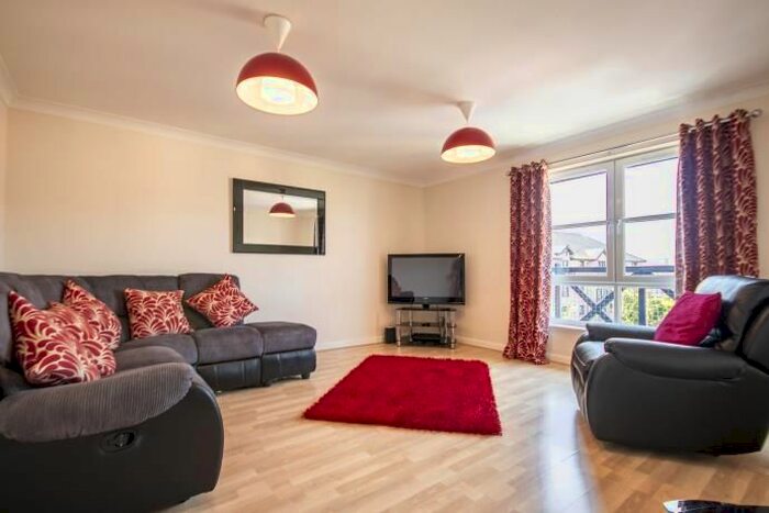 2 Bedroom Flat To Rent In Russell Gardens, Edinburgh EH12