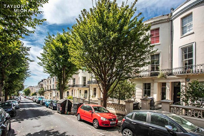 1 Bedroom Flat To Rent In Brunswick Road, Hove, BN3