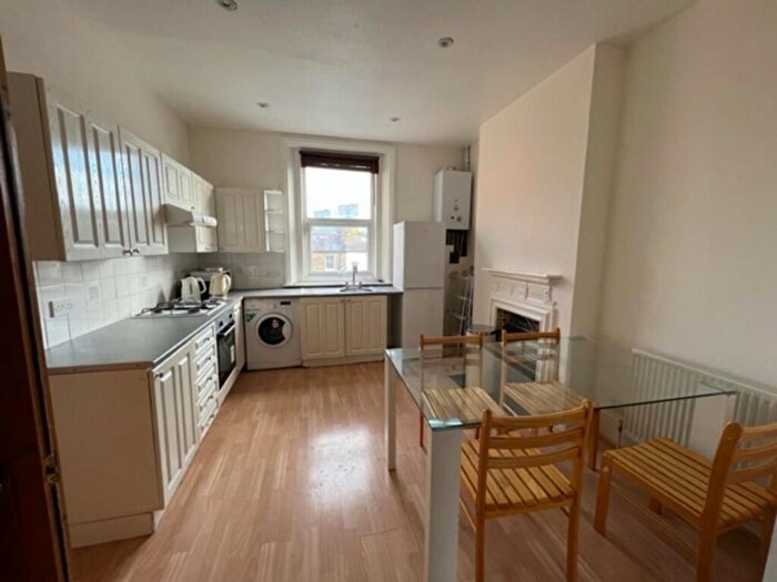 4 Bedroom Apartment To Rent In Holloway Road, London, N7