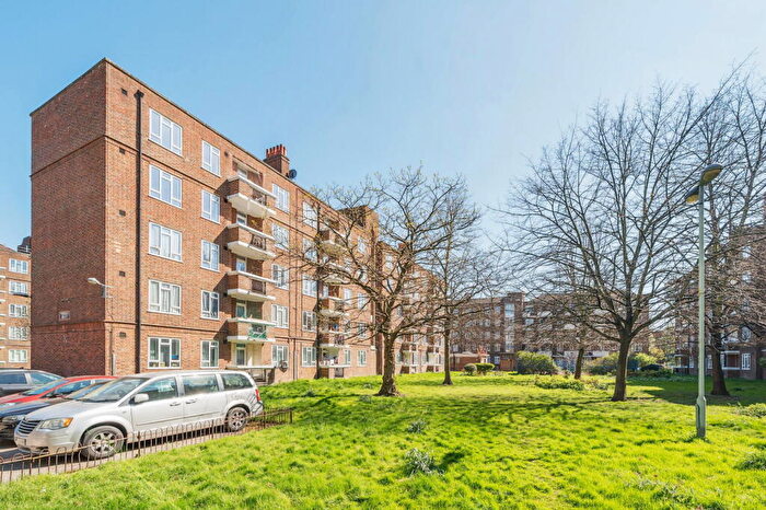 3 Bedroom Flat For Sale In Vauxhall Street, London, SE11