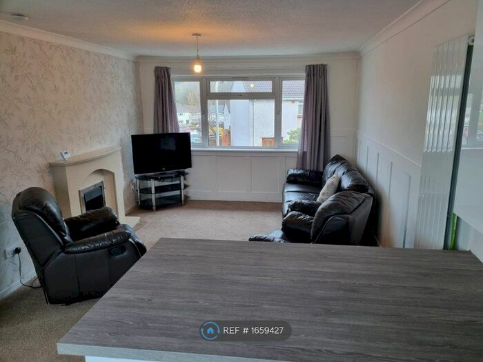 1 Bedroom Flat To Rent In Church Road, Bridge Of Weir, PA11