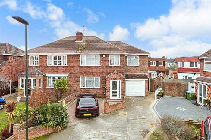 3 Bedroom Semi Detached House For Sale In Stuart Evans Close, Welling, Kent, DA16