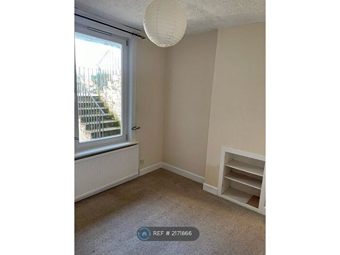 1 Bedroom Flat To Rent In Queen Street, Tayport, DD6