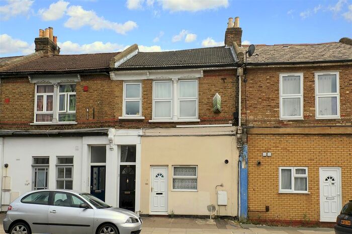 1 Bedroom Flat To Rent In Stanley Road, Teddington TW11