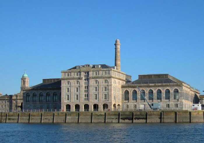 1 Bedroom Flat To Rent In Royal William Yard, Plymouth, Devon, PL1
