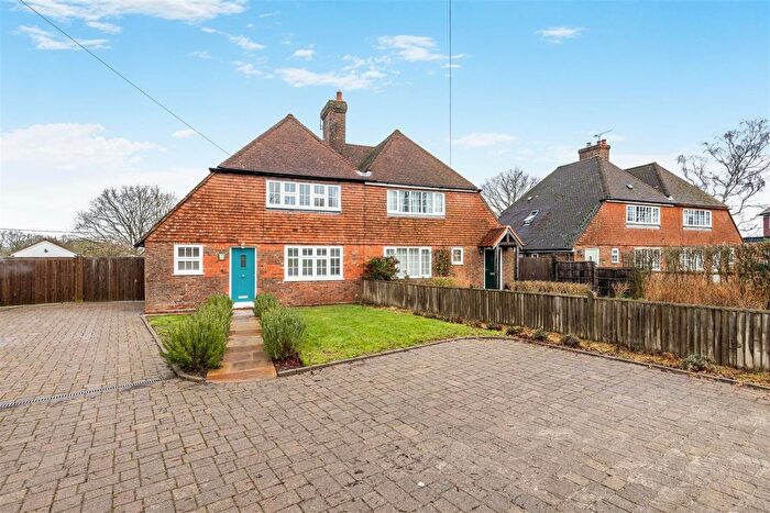 3 Bedroom Semi-Detached House For Sale In Sissinghurst Road, Biddenden, Ashford, TN27