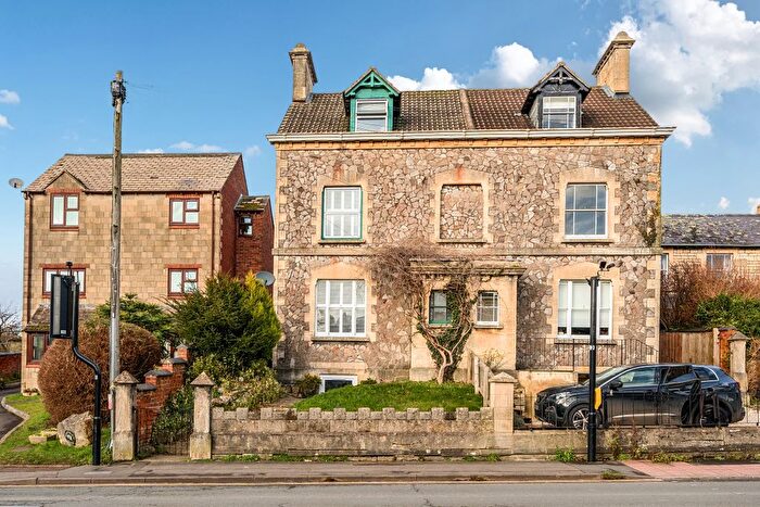 4 Bedroom Detached House For Sale In Westward Road, Stroud, GL5