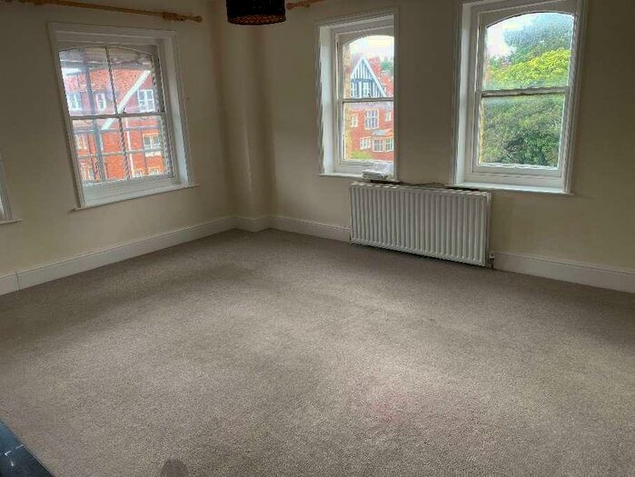 2 Bedroom Property To Rent In - Sandgate Road, Folkestone, CT20