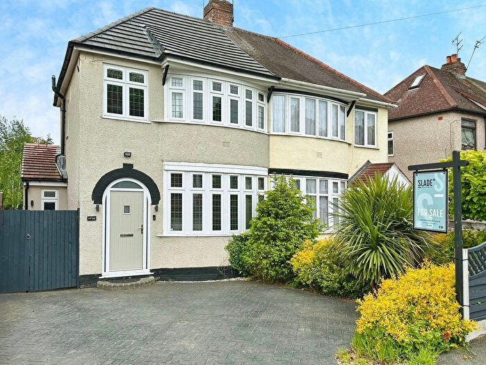 3 Bedroom Semi-Detached House For Sale In Lynton Avenue, Claregate, Wolverhampton, WV6
