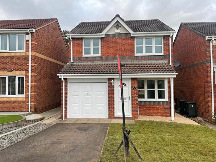 3 Bedroom Property To Rent In Amberley Grove, Faverdale, Darlington, DL3