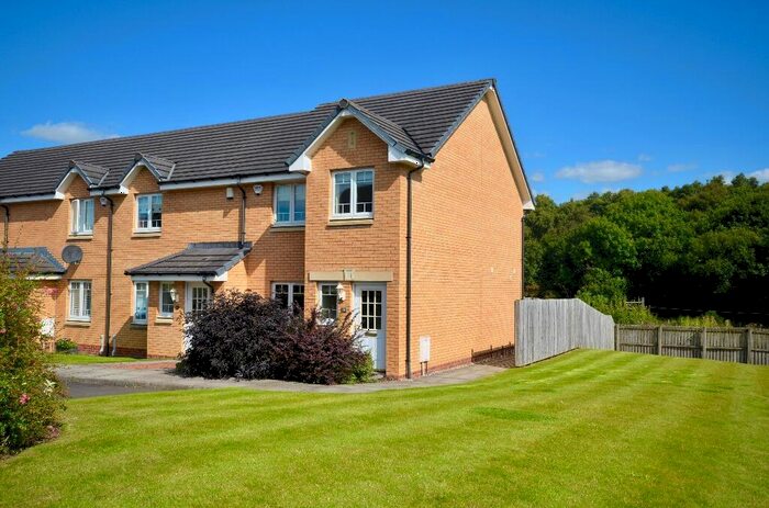 3 Bedroom End Of Terrace House To Rent In Kennoway Crescent, Ferniegair, Hamilton, South Lanarkshire, ML3