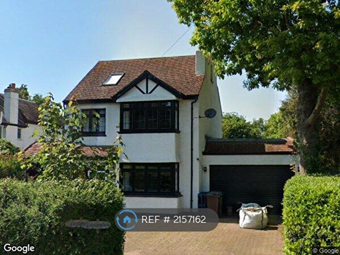 3 Bedroom Detached House To Rent In Woodmansterne Lane, Wallington, SM6
