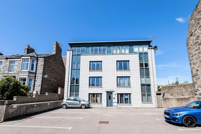 2 Bedroom Flat To Rent In Flat B, Maberly Street, Aberdeen, AB25