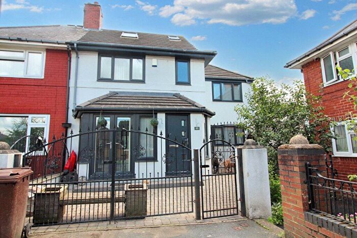 4 Bedroom Semi-Detached House For Sale In Rathmell Road, Leeds, West Yorkshire, LS15