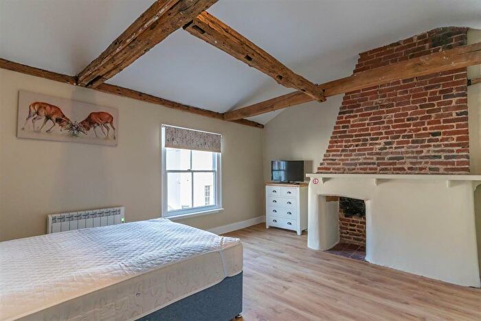 1 Bedroom Apartment To Rent In Market Square, Bishops Stortford, Herts, CM23
