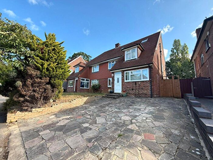 5 Bedroom House To Rent In The Glen, Enfield, EN2